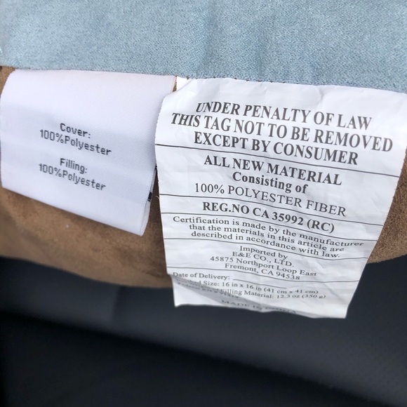 Decorative pillow - Picture 2 of 2